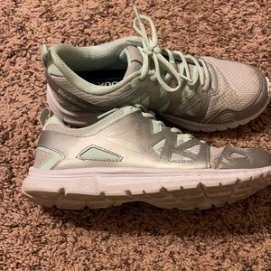 Reebok memory foam tennis shoes, gray and light teal. Size 8 1/2.